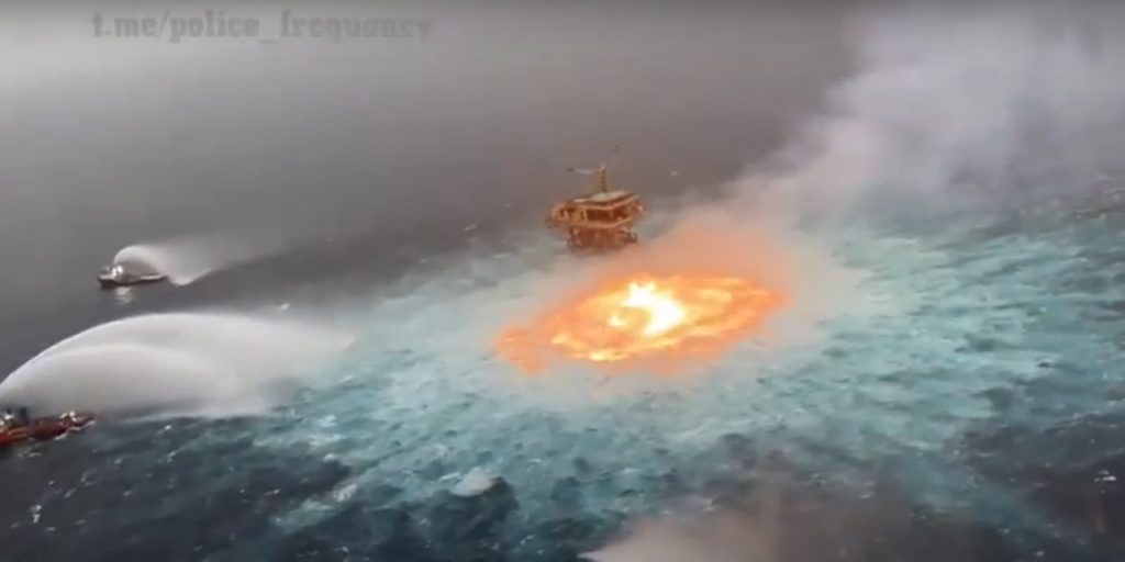 Gas pipeline in the Gulf of Mexico in fire