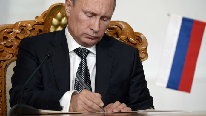 Putin signs decree for pandemic 1-year before the announcement