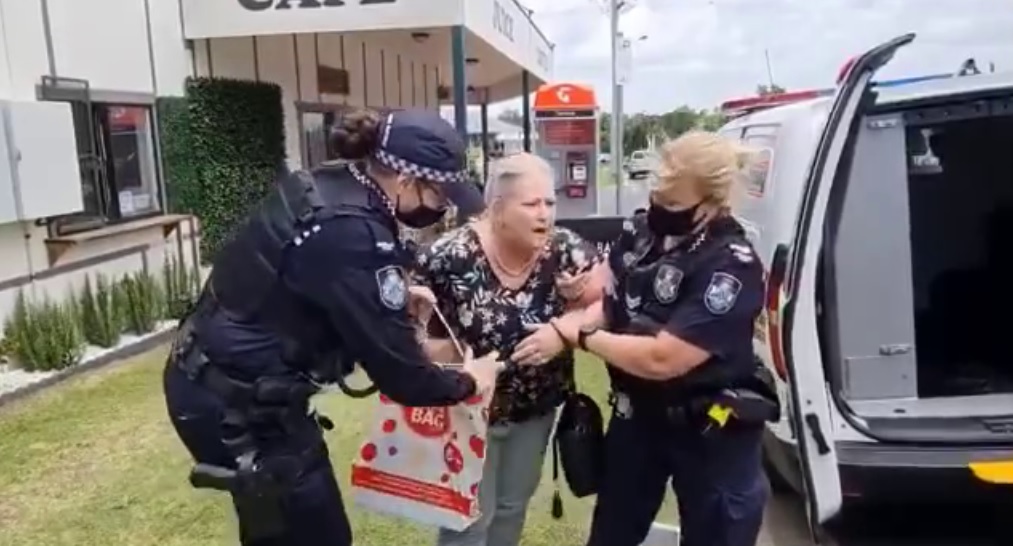 Police arrested and took the food of an unvaccinated Queensland resident