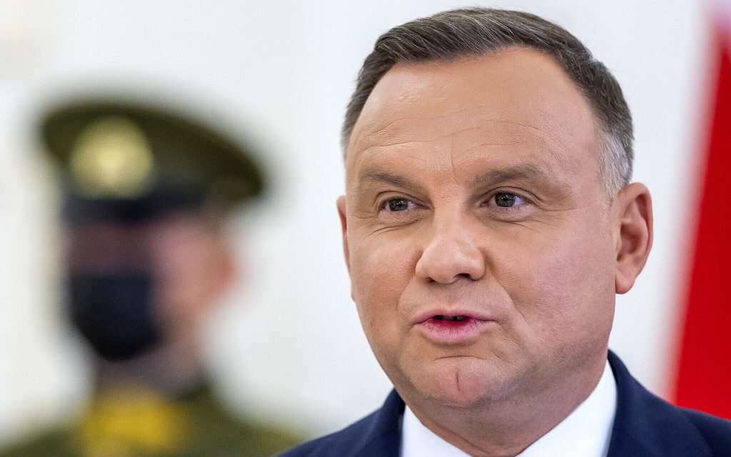 The Polish president is infected 2 weeks after taking the booster