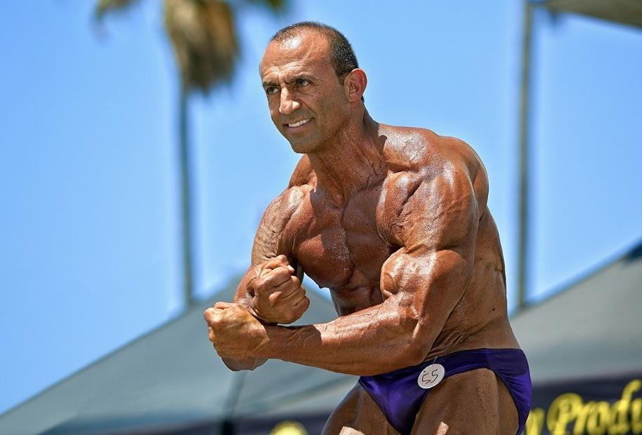Bodybuilder who urged people to use him for a post-vaccination test has died